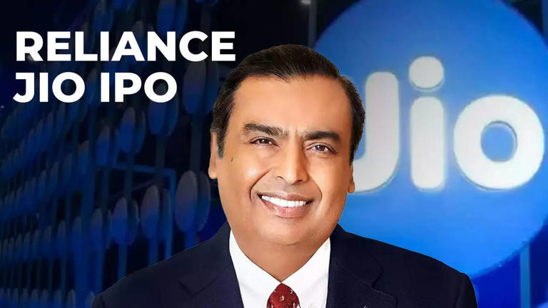 Mukesh Ambani Announces Jio IPO in 2026 at Reliance AGM: What Investors Need to Know